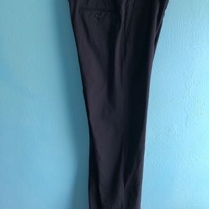 Dark blue size 32x30 new with tag Tommy hilfiger